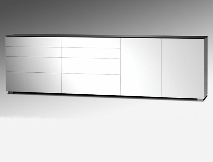 Karat dressoir E-302