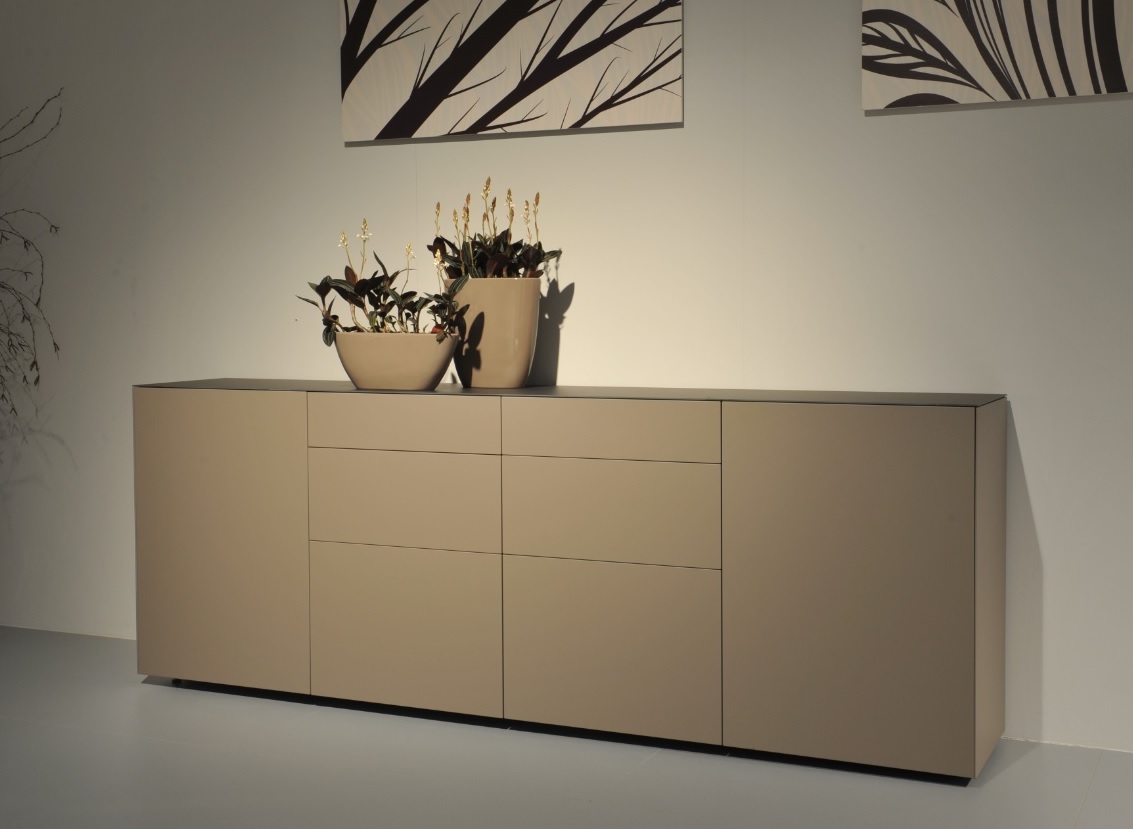 Karat modern dressoir