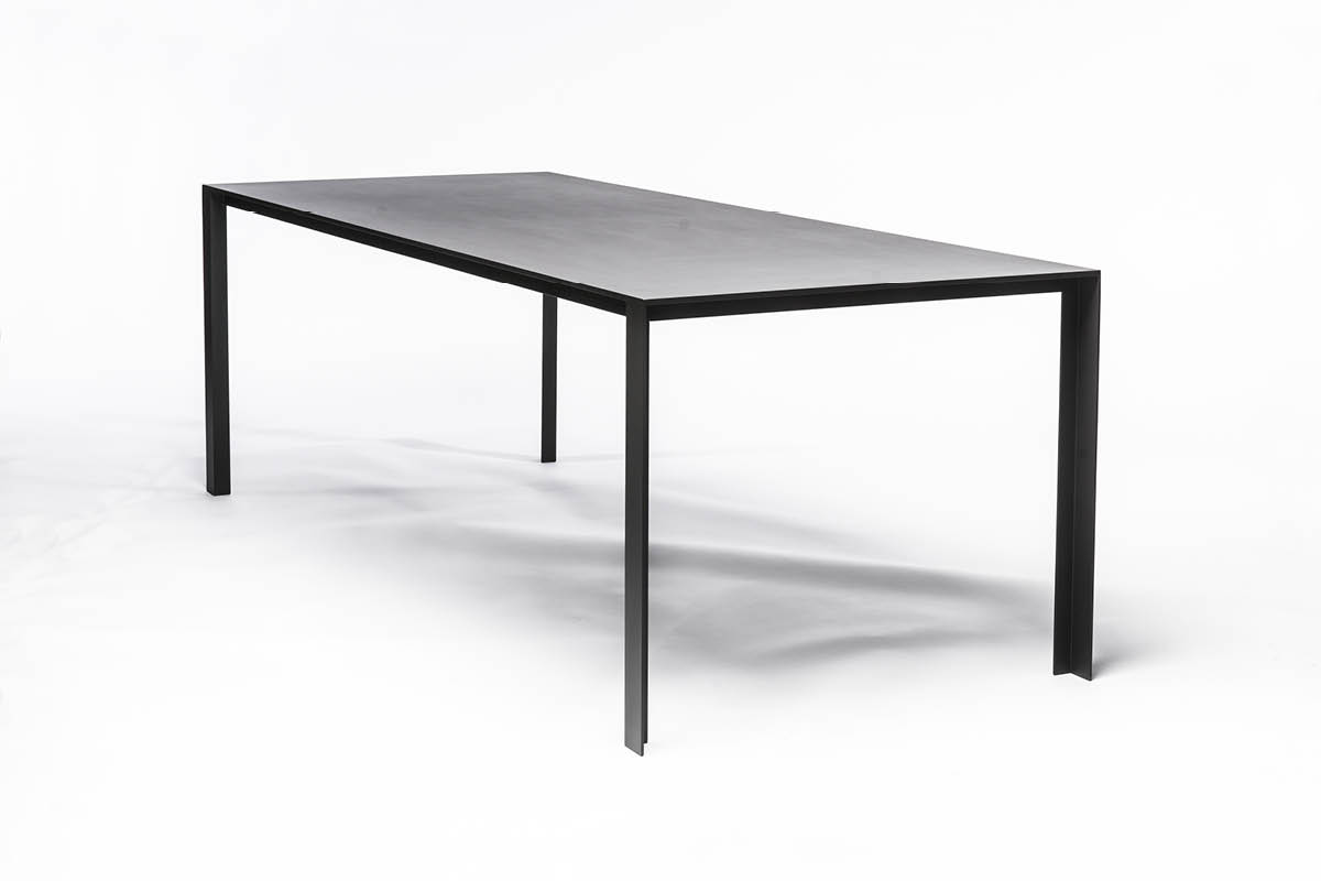 Metaform Delgado eettafel keramiek