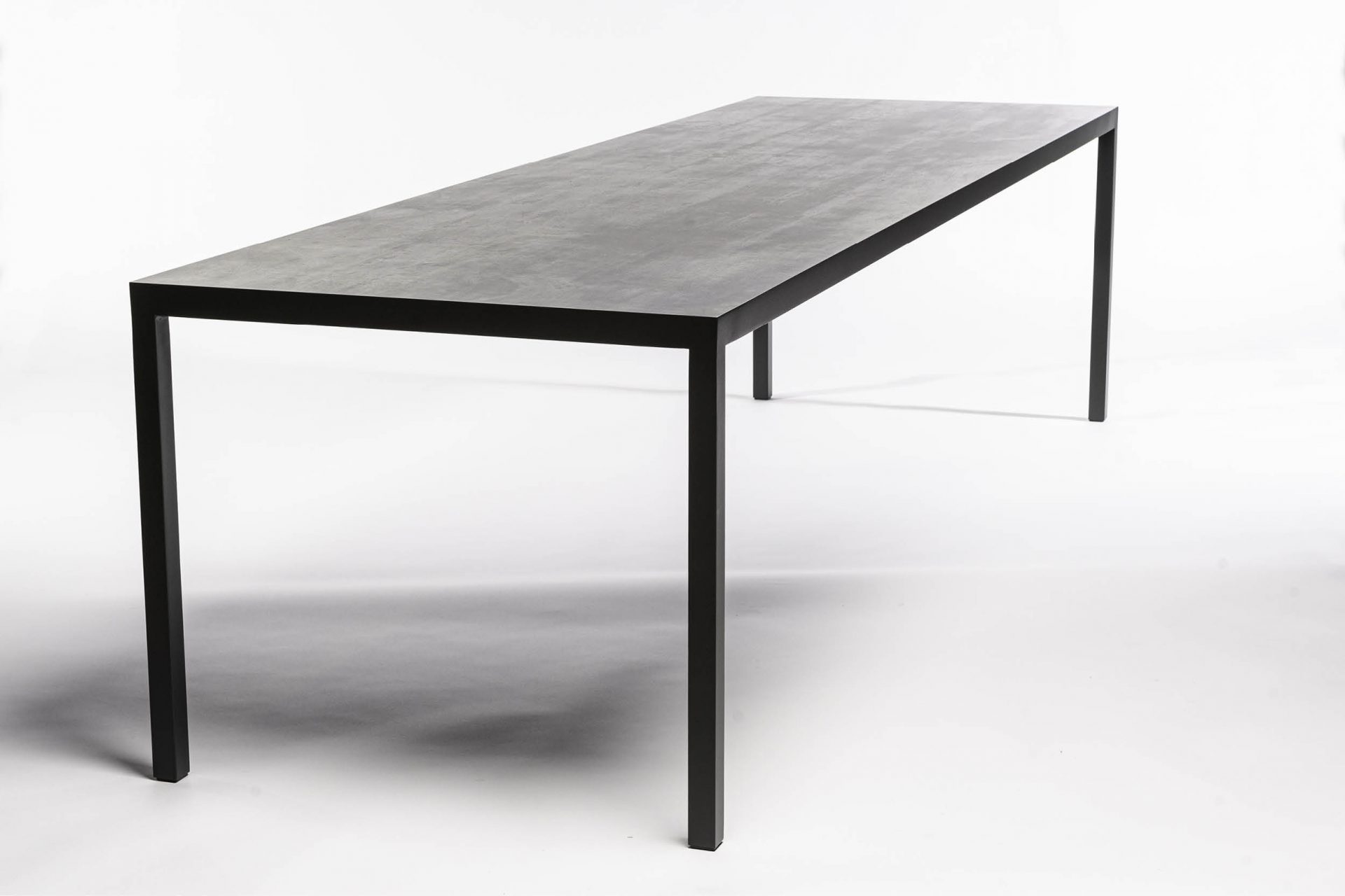 Metaform S40 eettafel keramiek