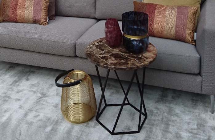 Metaform Torquent side table