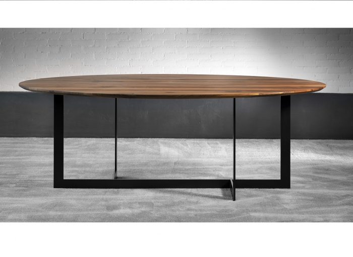 Interstar eettafel ovaal | Dutch design | Hoogebeen Interieur