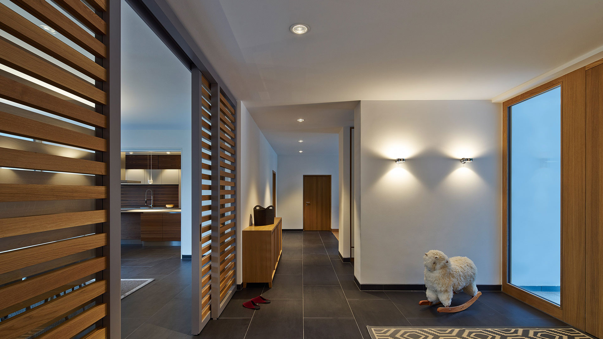 Occhio Sento verticale 3 | Hoogebeen Interieur