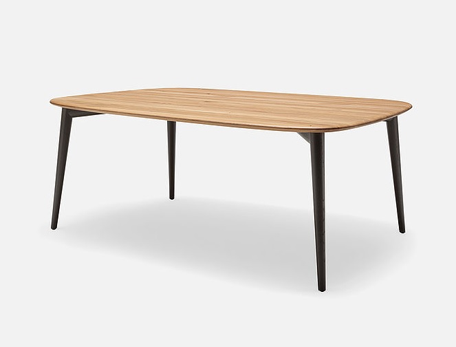 Rolf Benz 900 eettafel