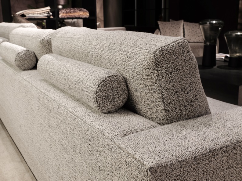 Macazz Alfeo Sofa rugrollen