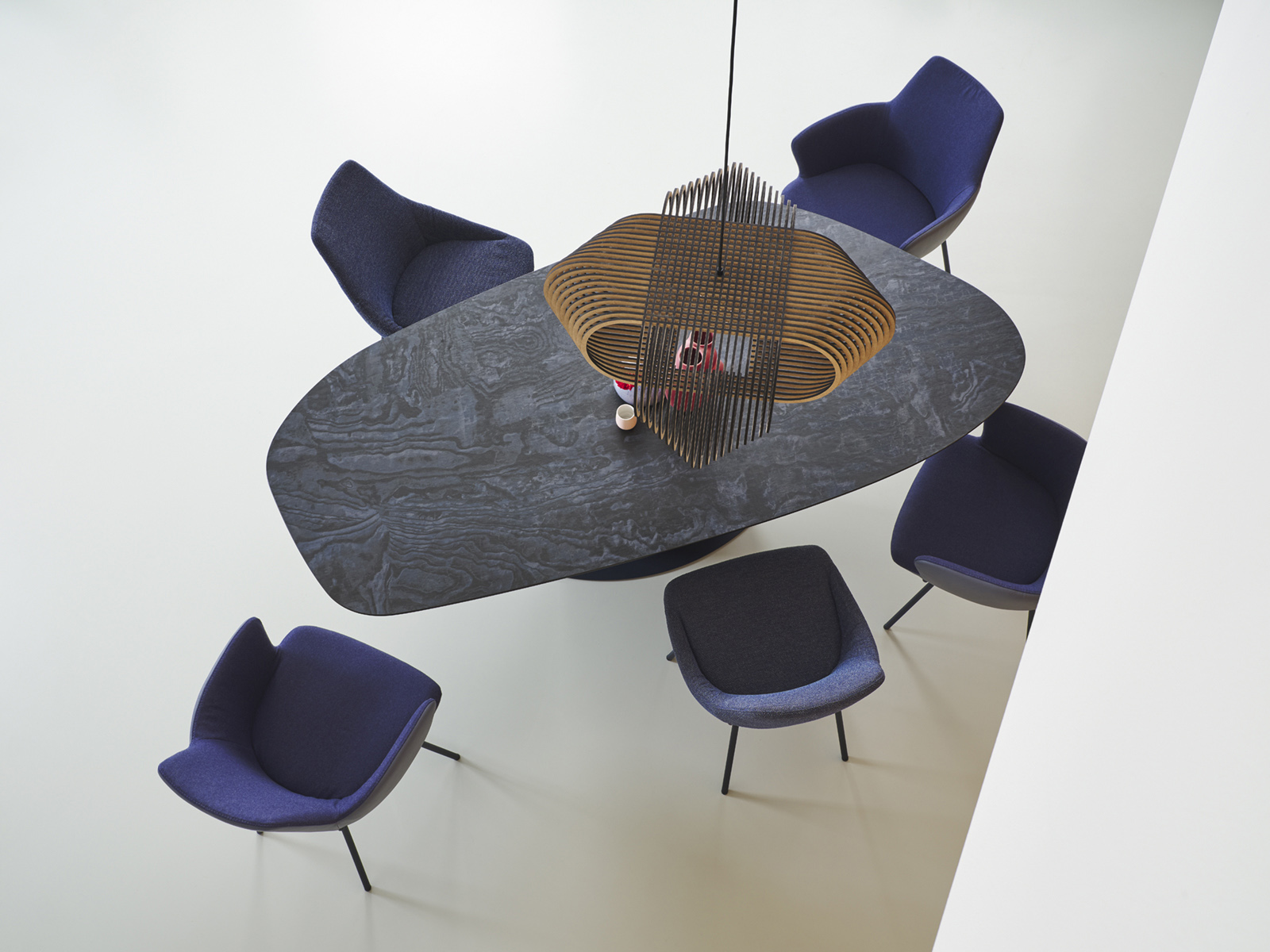 Bert Plantagie Maple Four fauteuils eettafel