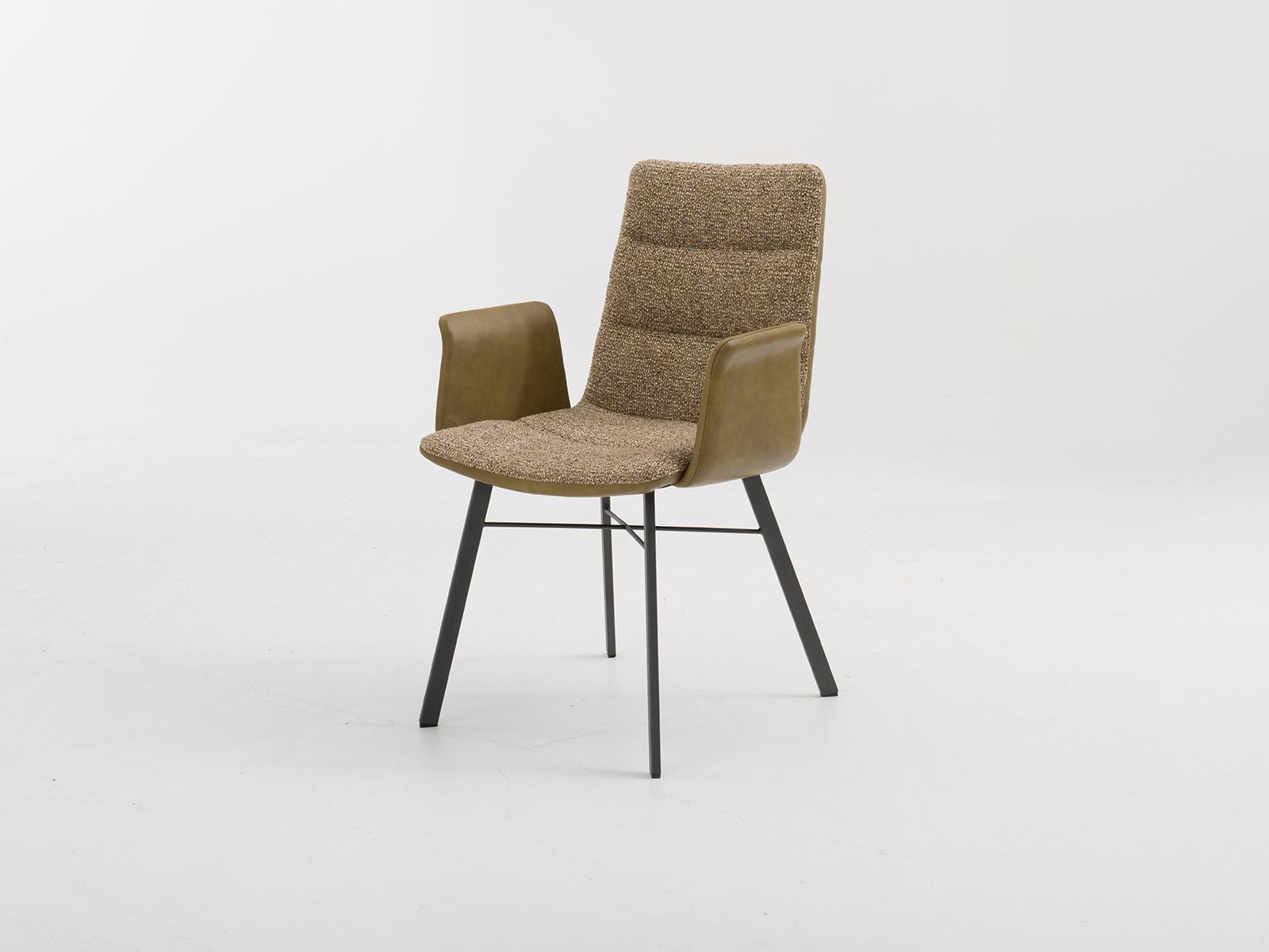 Bert Plantagie Kenza Four armstoel bruin