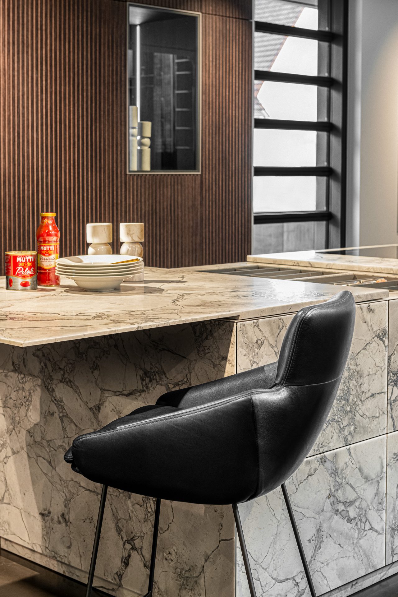 KFF Faye counter chair zwart leder