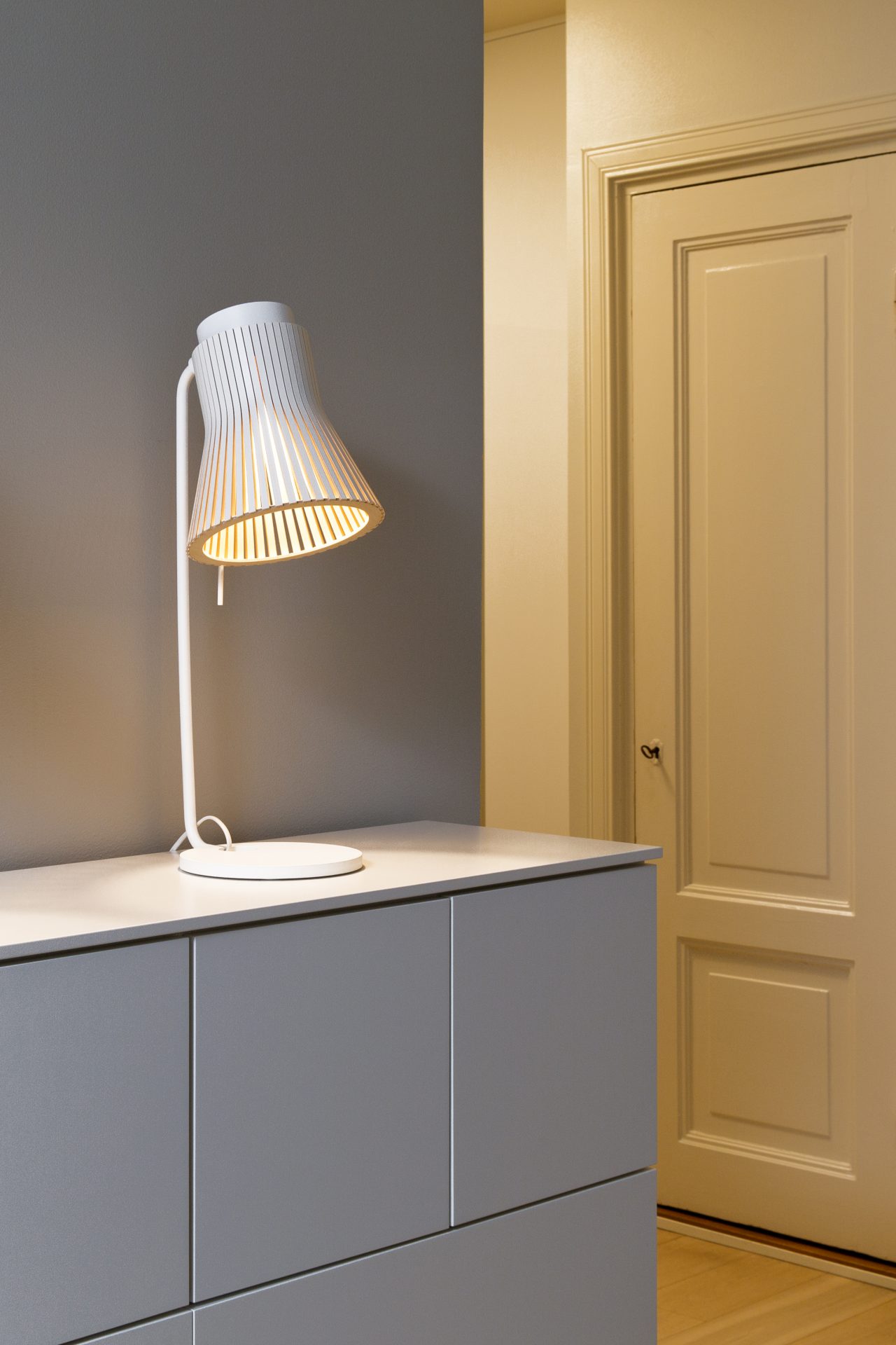 Secto Design 4620 tafellamp wit