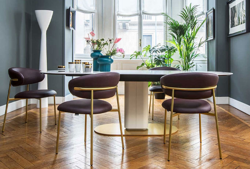 Calligaris Oleandro eetkamerfauteuils in paars leder