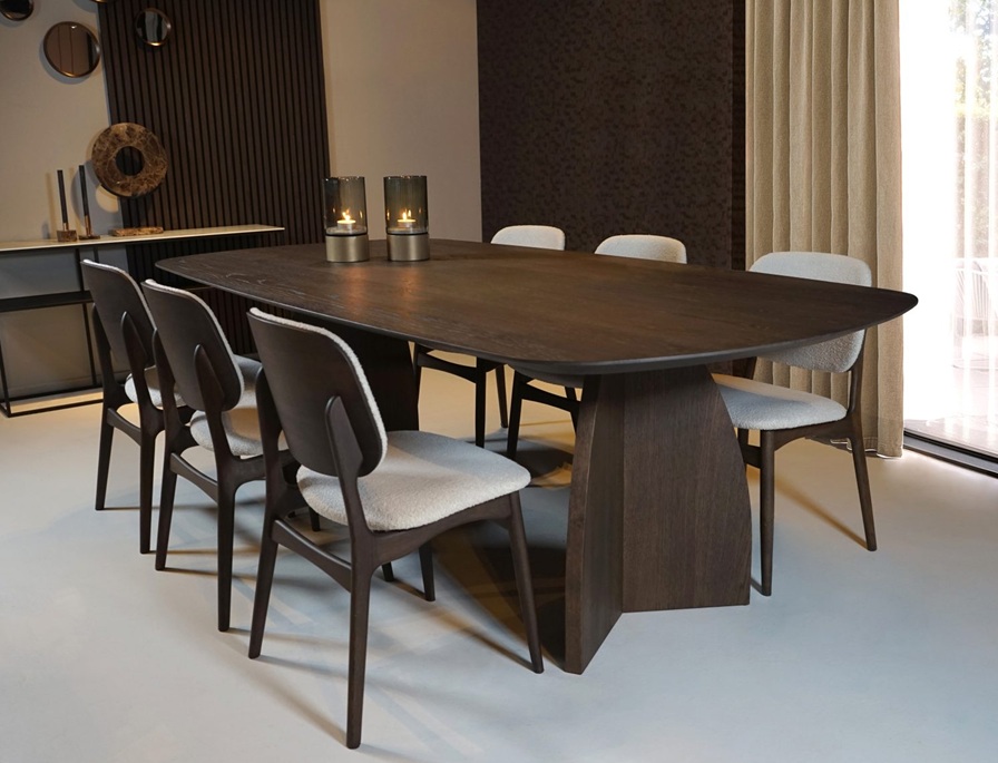 De eettafel als middelpunt van uw interieur