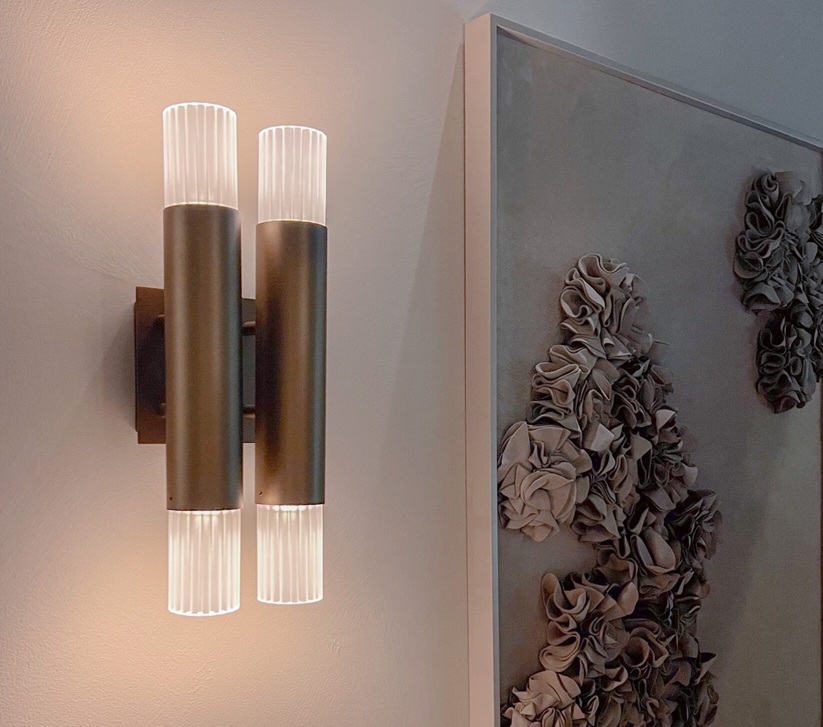 Ilfari Embrace wandlamp brons
