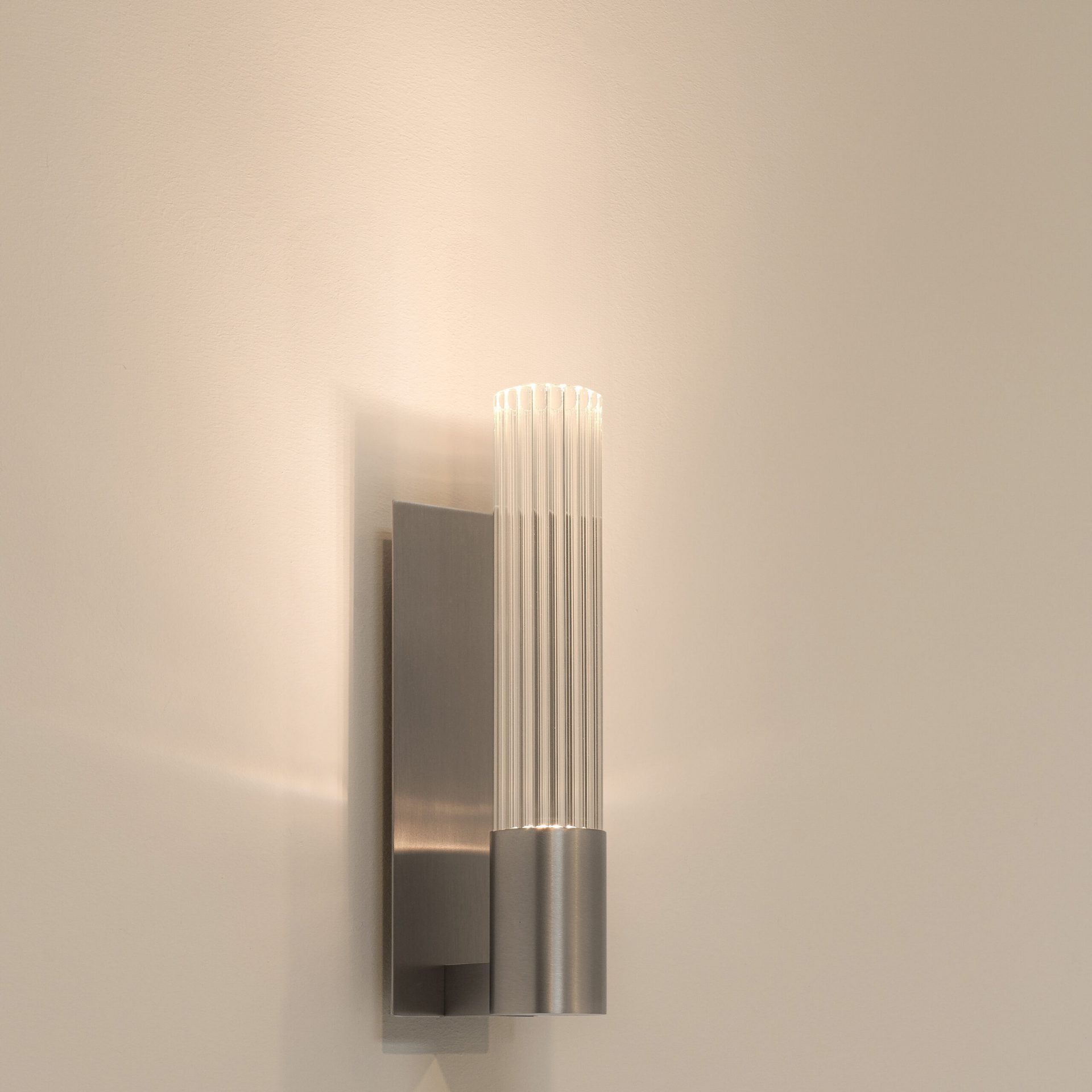 Ilfari Infinity W1 wandlamp Matt Nickel