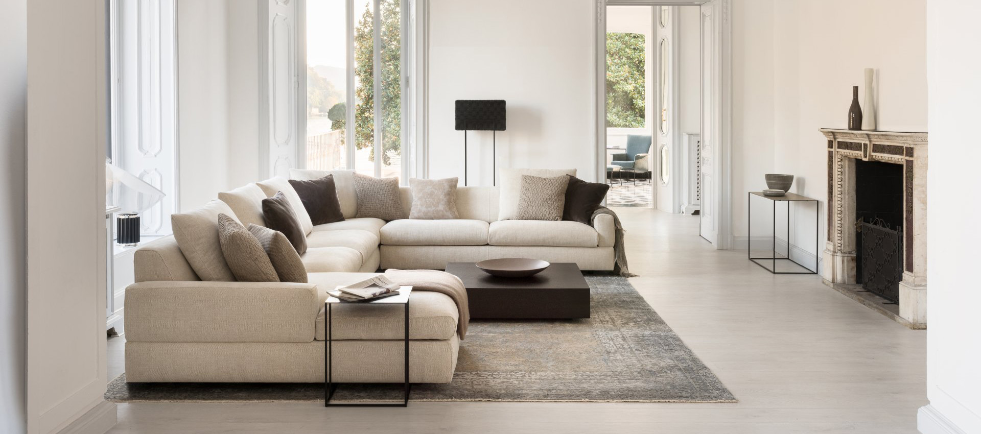 Jori tigra divanbase slider homepage | Hoogebeen Interieur