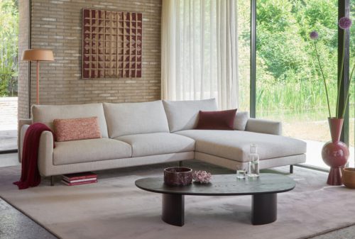 Design On Stock Elliot longchair bank