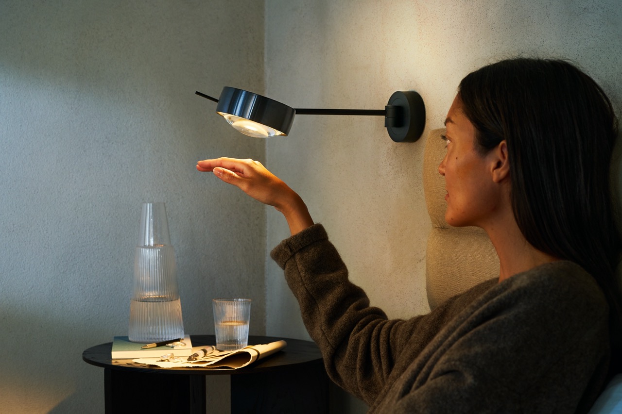 Occhio Sento letto lamp dimbaar met handbeweging Occhio Sento letto lamp