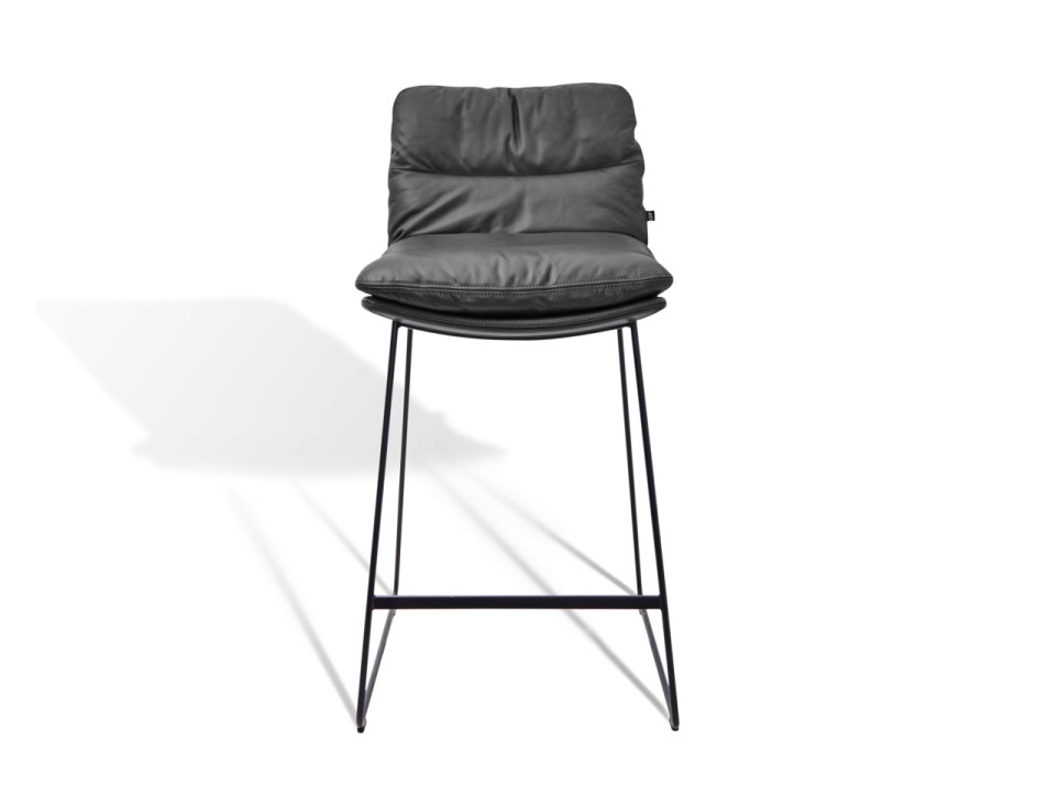 KFF Arva barstool lage rug op slede