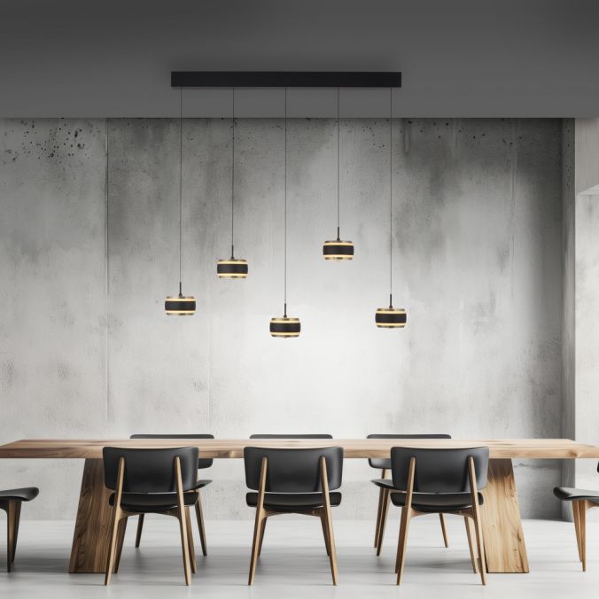 boven tafel met eetstoelen