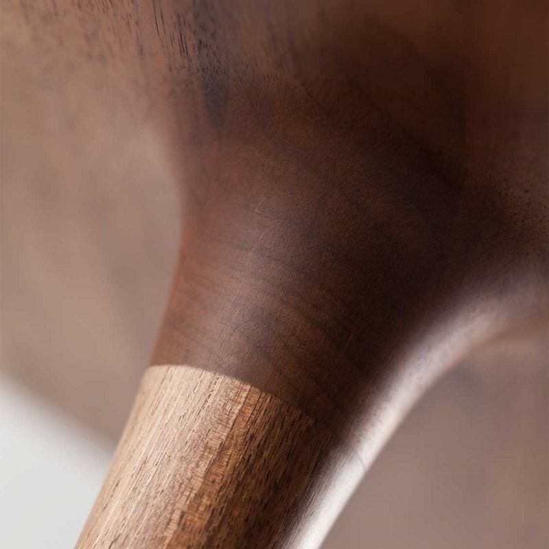 Artisan design Bloop tafel gebogen onderkant Artisan design Bloop tafel gebogen onderkant