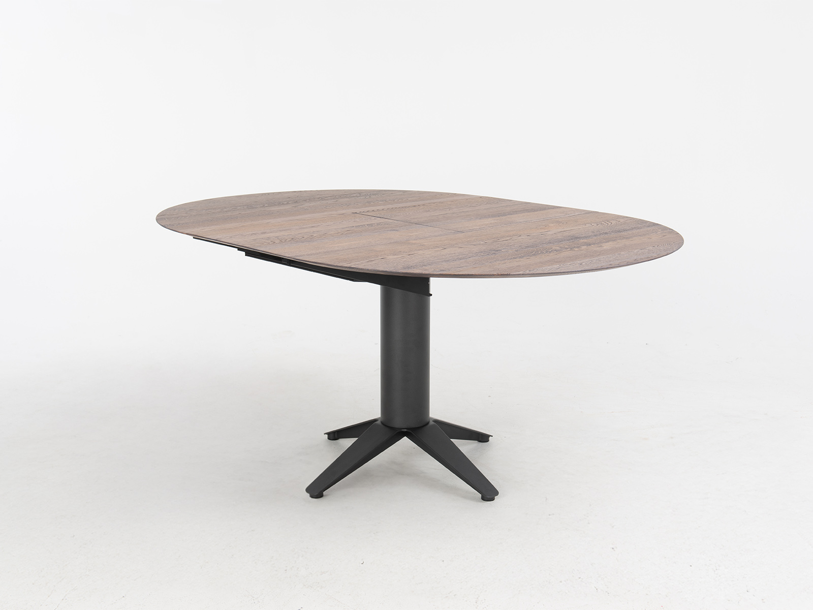 Bert Plantagie Bloom uitschuiftafel met uitschuifblad Bert Plantagie Bloom uitschuiftafel