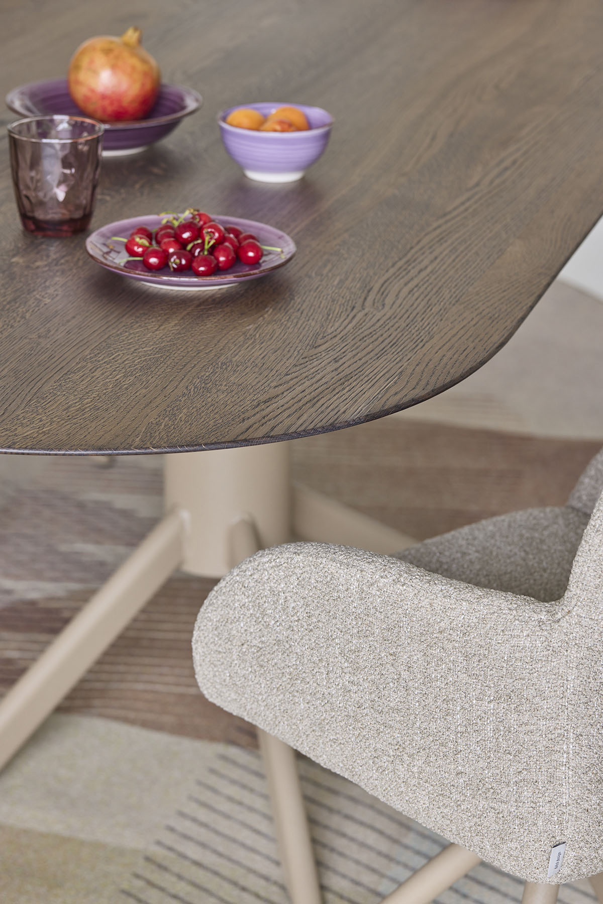 Bert Plantagie Maro eettafel hout