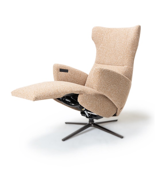 De Toekomst AU 3004 relaxfauteuil hoog met voet 77 De Toekomst AU 3004 relaxfauteuil hoog