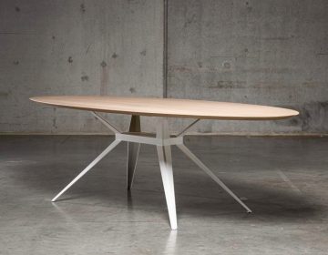 Seuren tafels Zwaan eettafel Elips Seuren tafels Zwaan eettafel Elips